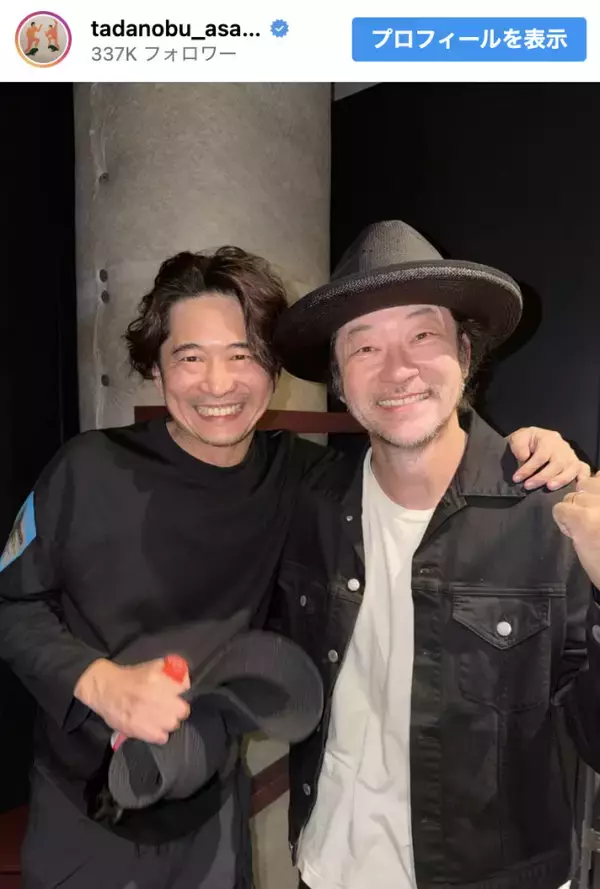 『金八先生』で共演、大物俳優2人が人気バンドライブでバッタリ