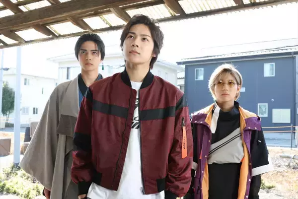 『超宇宙刑事ギャバン インフィニティ』第12話「武士と忍者」、武士と忍者のギャバンが対面