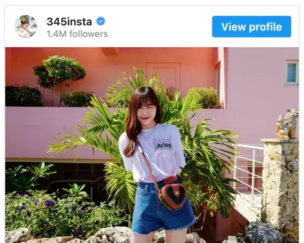 指原莉乃、セリーヌバッグ＆ショートパンツ姿に反響「かわいすぎる」「アイドルだ〜」