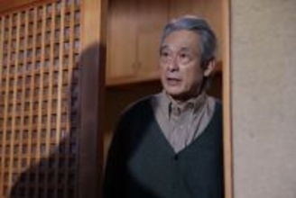 『未解決の女』シーズン3初回に鶴見辰吾＆影山優佳がゲスト出演！　捜査の鍵握る重要人物を熱演