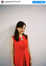 綾瀬はるか、“紅白オフショット”に反響「とってもお綺麗」「美オーラ」