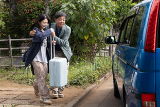 『ぼくたちん家』第4話　“ほたる”白鳥玉季、“仁”光石研にさらわれる