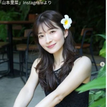 電撃離婚の元TBS美女、南国リゾートファッションに反響「艶のある美しさ」