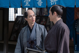 『べらぼう』謎の人物登場で急展開　ネット混乱「すごいミステリー」「影武者…？」（ネタバレあり）