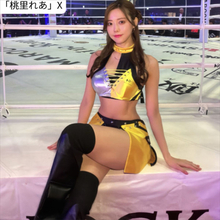 ウエスト58cm・“現役の看護師”グラドル、ラウンドガール姿にネット衝撃「可愛いすぎ」「スタイル抜群」