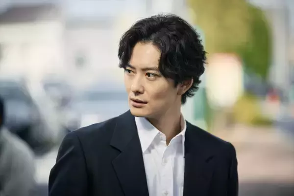 岡田将生×染谷将太、兄弟役で両親殺害事件の犯人を追うクライムサスペンス『田鎖ブラザーズ』今夜スタート！