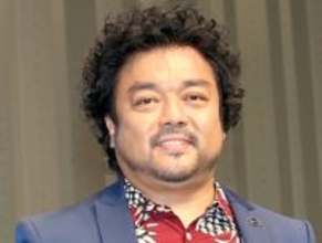 美人妻や娘も登場　“激やせ”で印象一変のパパイヤ鈴木に「本当に痩せましたね」「坂本龍馬かと思いました」