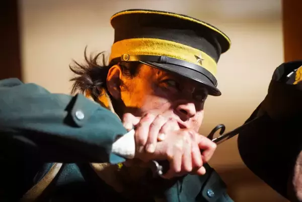 実写『ゴールデンカムイ』山崎賢人のド迫力アクションメイキング＆新場面写真解禁！