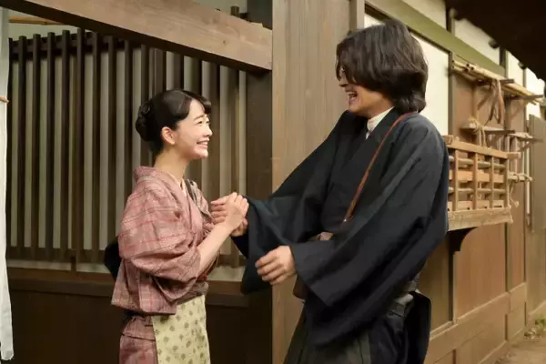 明日の『風、薫る』“りん”見上愛、“シマケン”佐野晶哉の新聞連載決定に歓喜