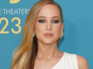 ジェニファー・ローレンス、ネットで「かわいくない」と言われシャロン・テート役を逃した!?