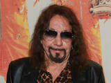「KISS初代ギタリストのエース・フレーリーさんの死因が明らかに」の画像1