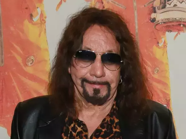 KISS初代ギタリストのエース・フレーリーさんの死因が明らかに