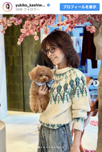 柏木由紀子78歳、春を先取りした装いと笑顔に「エレガント」「洗練の極み」