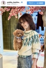 柏木由紀子78歳、春を先取りした装いと笑顔に「エレガント」「洗練の極み」