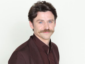 『ばけばけ』トミー・バストウ、“耳なし芳一”メイキングショットに反響「すごっ!!」「オツカレサマデス」