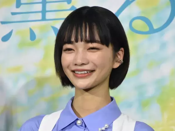26年朝ドラ主演女優、もう一人の“主人公”と2ショット「目ん玉飛び出た！」