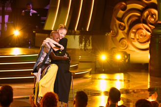 シンシア・エリヴォ＆アリアナ・グランデほか豪華キャストが圧巻のパフォーマンスを披露！「ウィキッド・スペシャル：忘れられない一夜」を開催