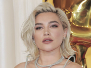 フローレンス・ピュー、インティマシーコーディネーターとの仕事を正直に語る「良い人もいれば悪い人もいた」