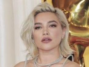 フローレンス・ピュー、インティマシーコーディネーターとの仕事を正直に語る「良い人もいれば悪い人もいた」