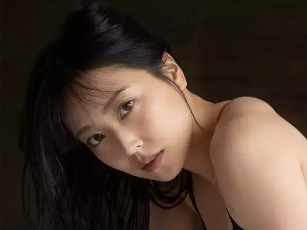 元NMB48“グラビアエース”　圧倒的美ぼう見せつける！　“大人の魅力”全開グラビア