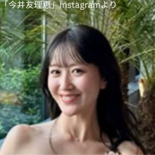 慶應卒美人フリーアナ32歳、美スタイルあらわプールサイドショットに「素敵」「綺麗」の声