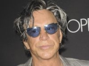 ミッキー・ロークが家賃滞納でホームレスのピンチ！　クラウドファンディングで支援を求める