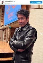 激ヤセで話題の元プロ野球選手、漆黒の革ジャン姿がシブくてカッコいい！