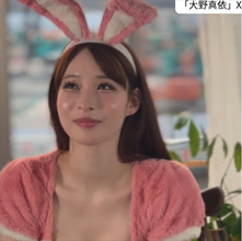 フォロワー130万の“日本一美しいドラマー”、バニーガール姿にネット騒然「これはすごい」「スタイル抜群」
