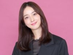 38歳になった佐々木希、大親友の誕生日を合同でお祝い