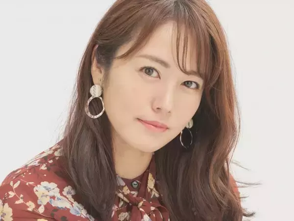 磯山さやか42歳、無防備ノーメイク姿に称賛殺到「すっぴんも魅力的」