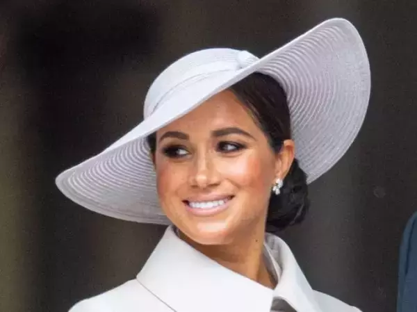 メーガン妃のポッドキャストがついに初配信！　初回ゲストはセリーナ・ウィリアムズ