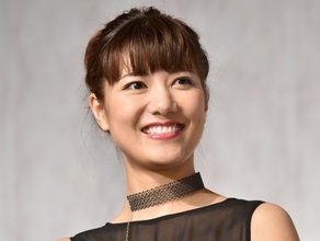 「安心してください」宮澤佐江、ハワイオフショにファンが仰天「服着てねーの?って思ってしまいました」