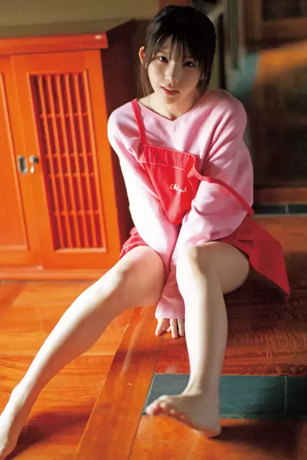 グラビア10周年えなこ記念号！　業界席巻中の“最強ボディ”20歳も