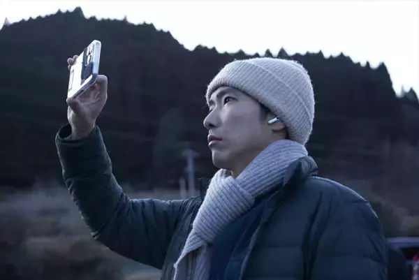 主演・柄本佑の存在感で表現するかけがえのない日常『メモリィズ』場面写真解禁