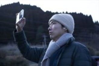 主演・柄本佑の存在感で表現するかけがえのない日常『メモリィズ』場面写真解禁