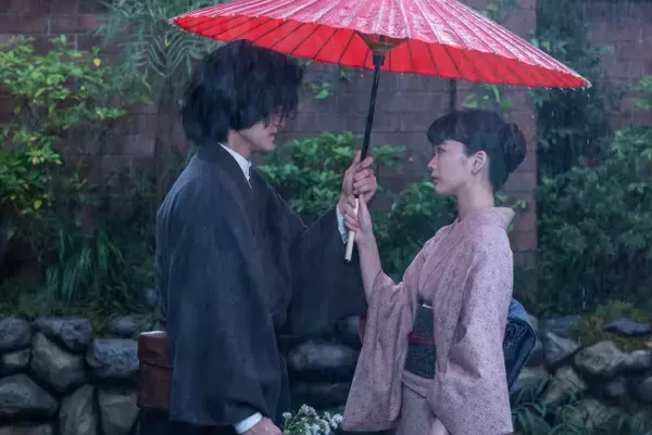 『風、薫る』“りん”見上愛＆“シマケン”佐野晶哉、覚悟の相合い傘にネット感動「トキメキしかない」「素敵すぎて泣いた」