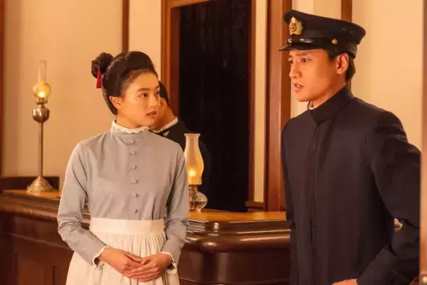 『風、薫る』“小日向さん”藤原季節「大失態です…」鹿鳴館での挙動にネット注目「怪しくない…？」「直美が心配」