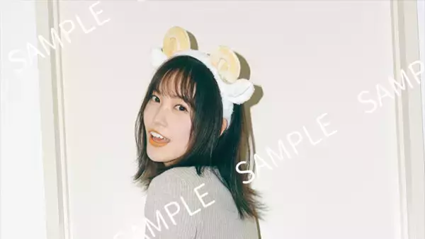 櫻坂46・松田里奈1st写真集『まつりの時間』封入特典、美ボディライン際立つ“羊”カット解禁！