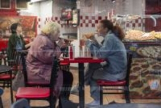 “嘘”が育む特別な友情―スカーレット・ヨハンソン監督作『エレノアってグレイト。』予告＆場面写真解禁