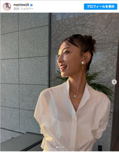 「まるでパリコレモデル」“奇跡の50代”望月理恵、ヘアメイクで激変　ファン仰天