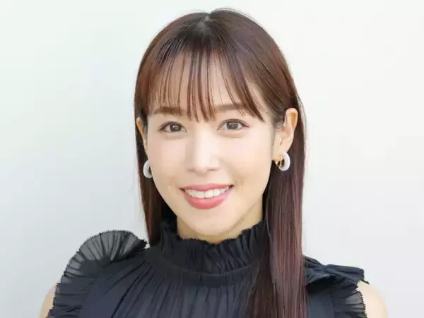 ママとは思えない！鷲見玲奈、美脚まぶしい撮影ショットに「安定感抜群の美しさ」絶賛の声