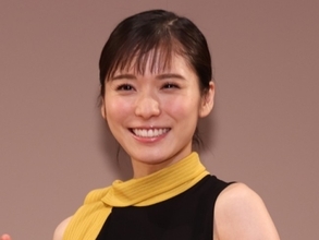 松岡茉優27歳の誕生日にバスローブ姿を公開　久々の投稿にファン歓喜