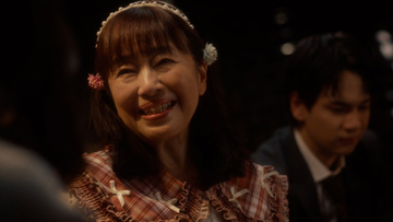 『夫婦と16歳』“美子”かたせ梨乃、夫婦の修羅場に遭遇　まさかの反応に視聴者ツッコミ「棚ぼた顔やめて笑」「隠せてない」