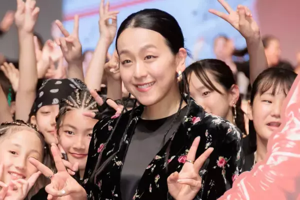 浅田真央、マイケル・ジャクソンの代表曲でダンス披露「これだけたくさんの方と陸で踊ることは今までなかった」