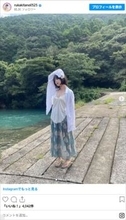26歳グラビア美女、キャミソール姿でリラックス　写真集オフショットに反響