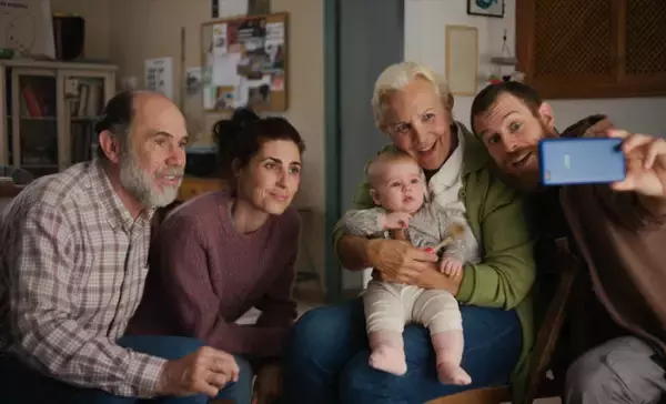 ろう者の主人公が補聴器店を去った理由とは？―ベルリン国際映画祭2冠『幸せの、忘れもの。』本編映像解禁