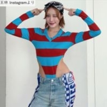 王林、デニムパンツ姿が「スタイル抜群すぎ」「魅力的」「すっっっご」