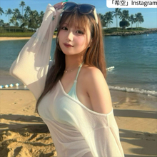 辻希美の長女・希空、ビーチで解放感「家族旅行でハワイに来てるよ～」