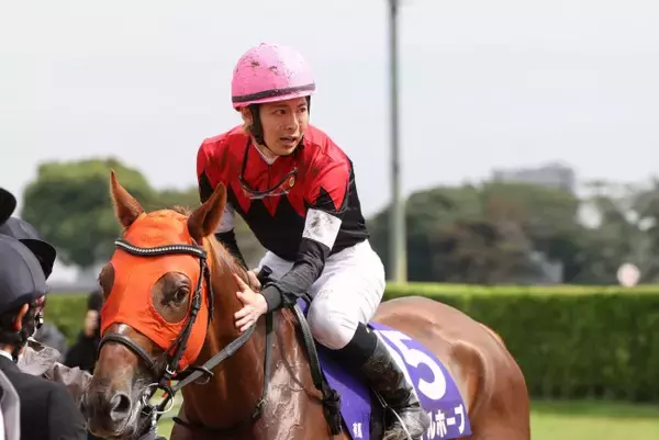 『ザ・ロイヤルファミリー』【中山の直線は短い】ロイヤルホープ、最後の有馬記念に感動「号泣だよ」「鳥肌たった」（ネタバレあり）