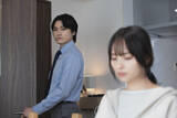 「『サレタ側の復讐』初回 二階堂高嗣、モラハラ不倫夫を怪演　過激ベッドシーンに衝撃「ここまでやるとは…」「ニカ担大丈夫そ？」」の画像1